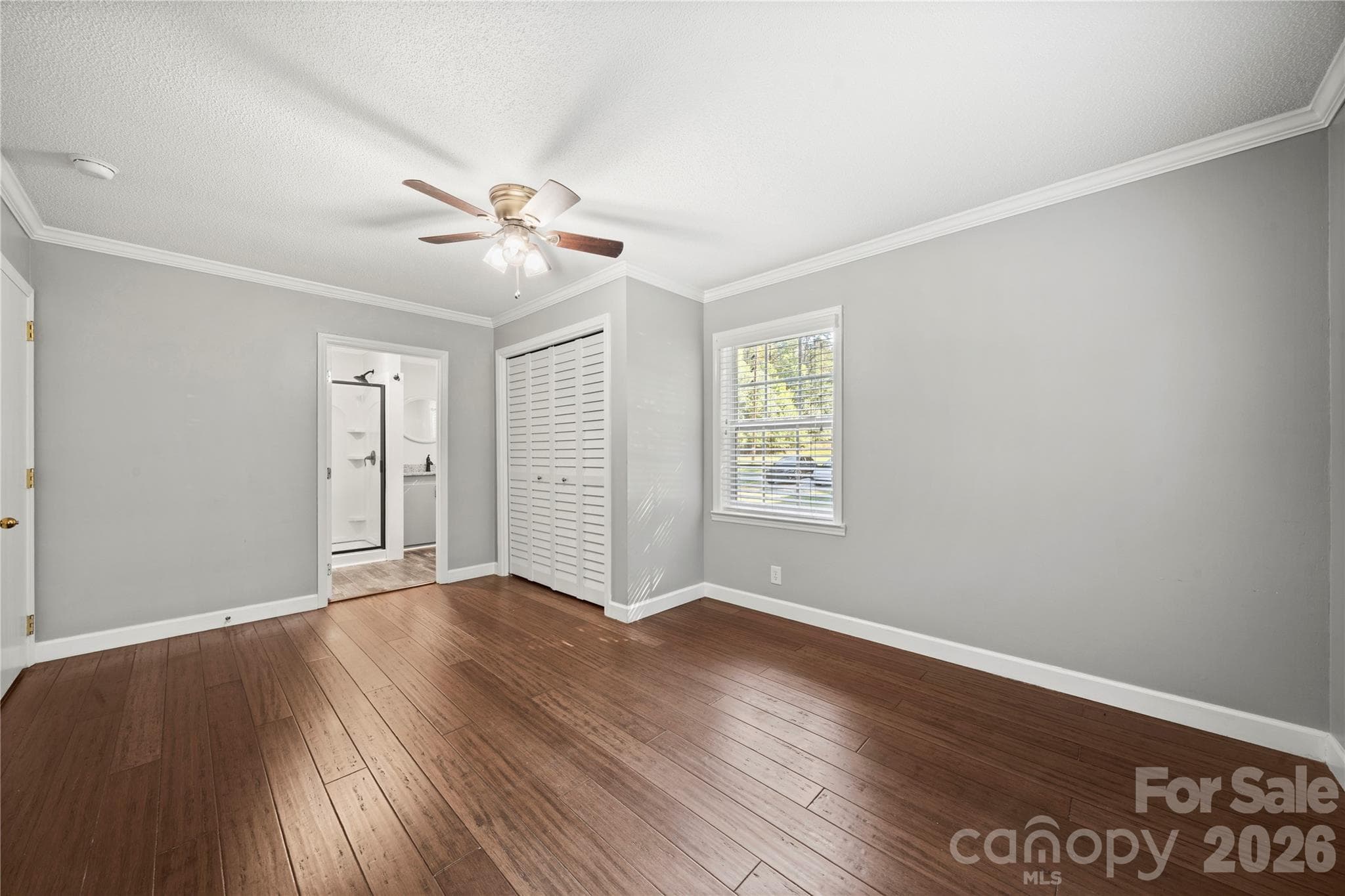 Main level primary bedroom - 109 Woodside Avenue, Gastonia