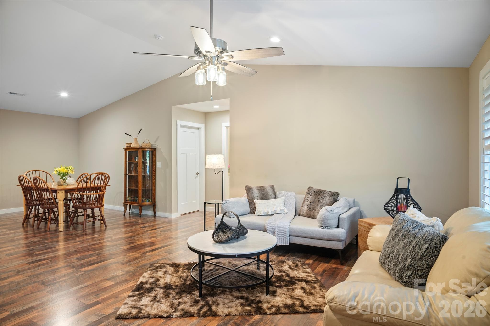 Single Family Residence at 212 Walt Drive, Hendersonville, photo 17 of 45