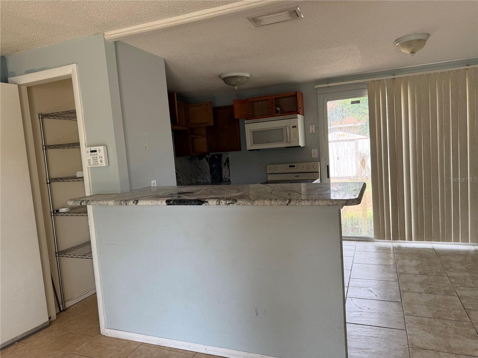 Single Family Residence at 3801 ARGON DR, TAMPA, photo 6 of 15