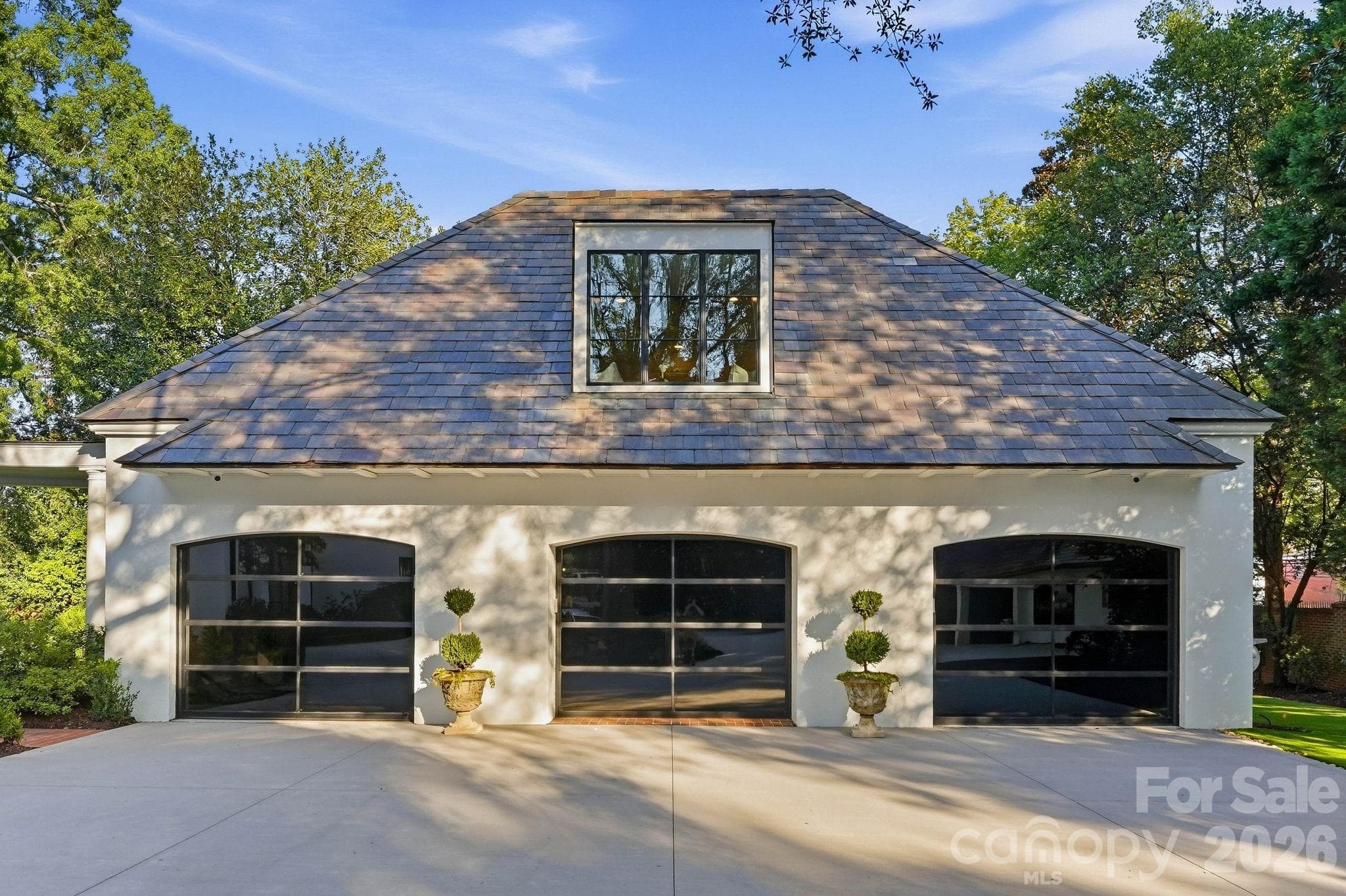 Detached 3-Car Garage with Private Bonus/Guest Suite - 600 Hermitage Road, Charlotte