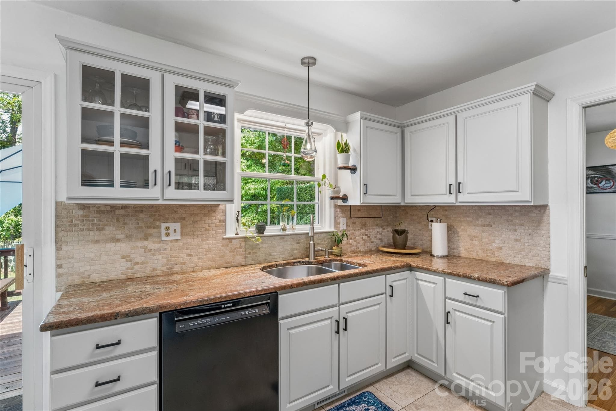 Single Family Residence at 2815 Burnt Mill Road, Charlotte, photo 12 of 48