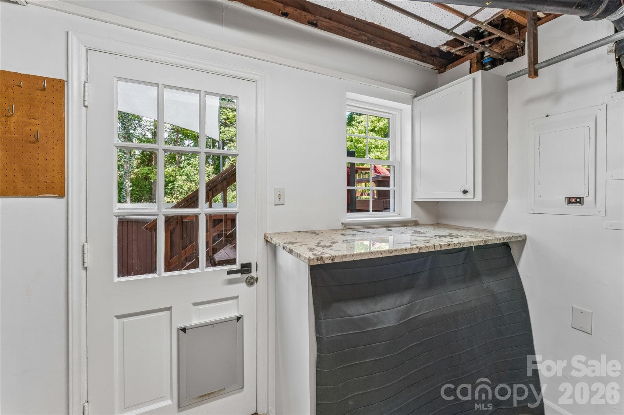 Single Family Residence at 2815 Burnt Mill Road, Charlotte, photo 34 of 48