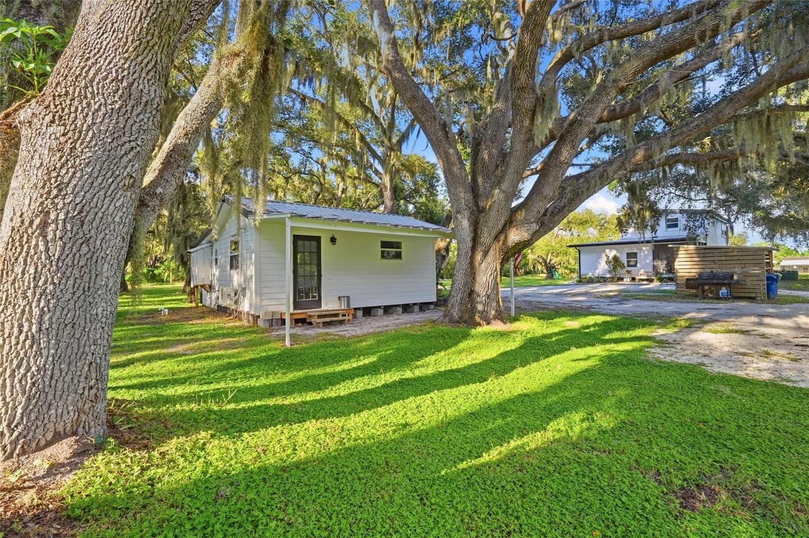 Flex space and home - 1132 LENA LN, SARASOTA