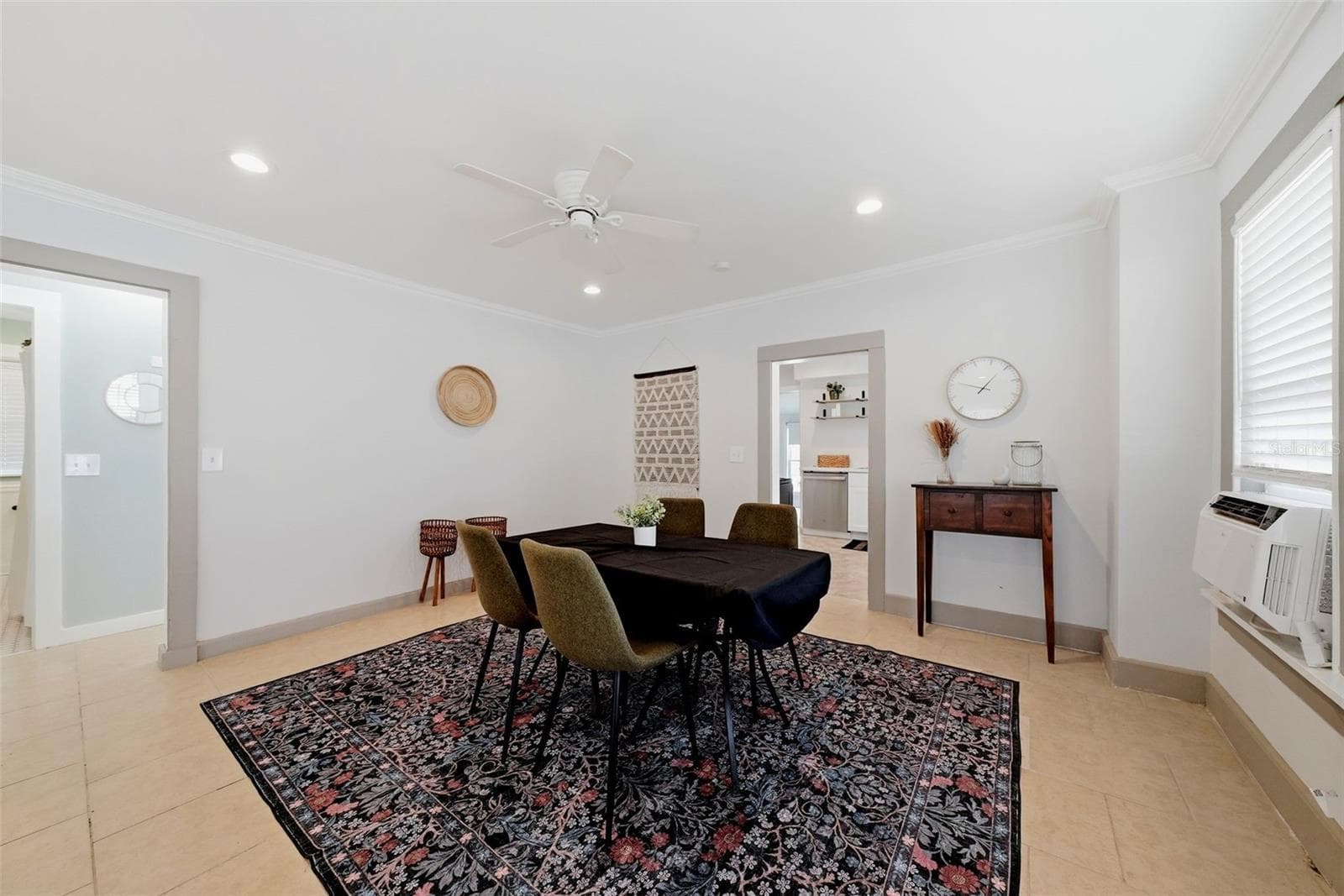 Single Family Residence at 4105 18TH AVE S, ST PETERSBURG, photo 14 of 52