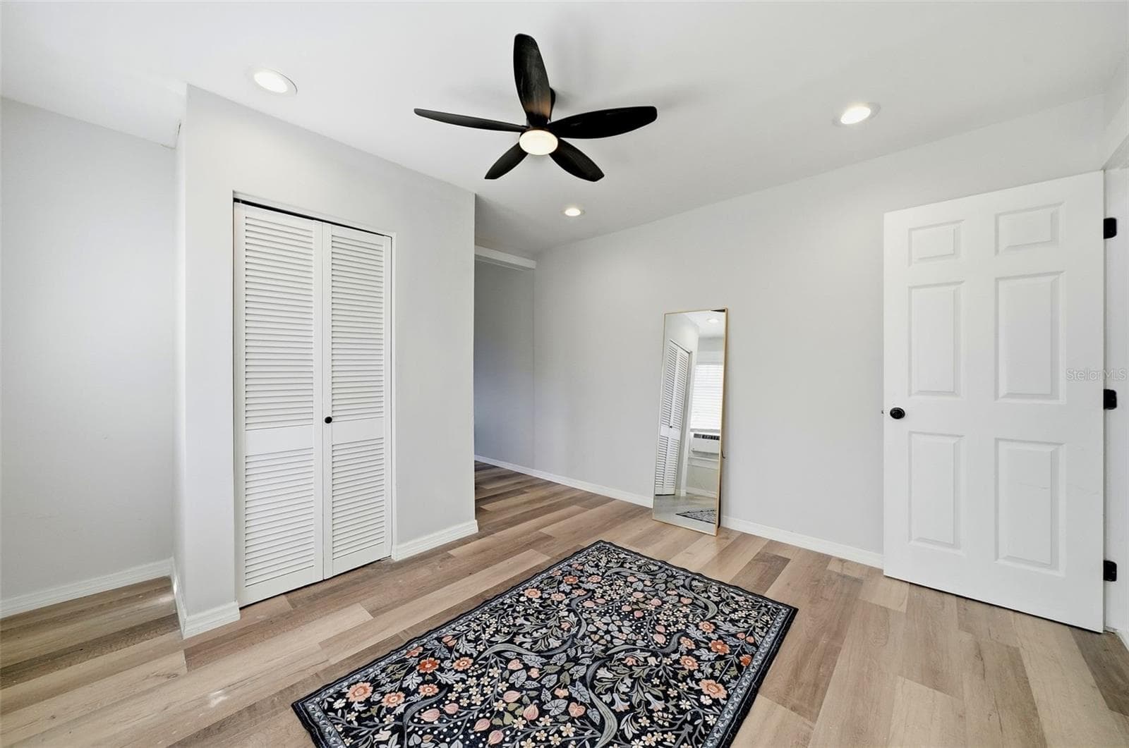 Single Family Residence at 4105 18TH AVE S, ST PETERSBURG, photo 21 of 52