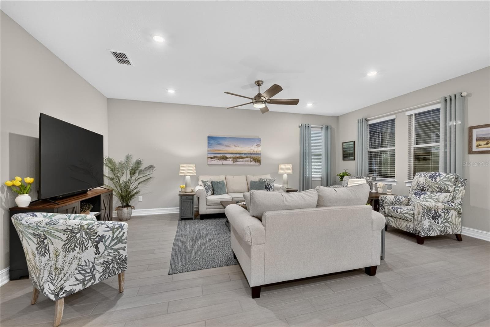 Single Family Residence at 257 DAYLILY BLVD, NOKOMIS, photo 17 of 92