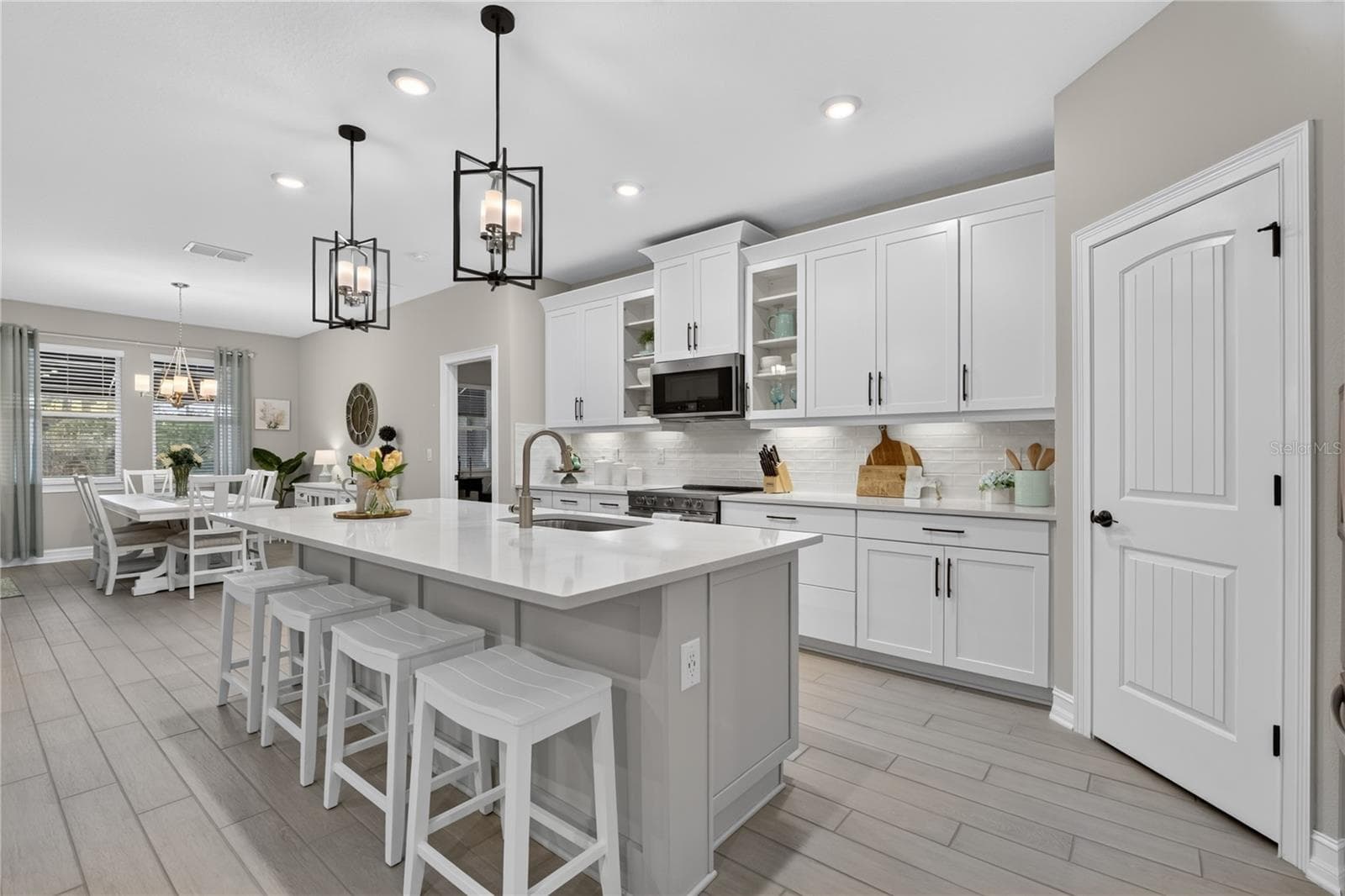 Single Family Residence at 257 DAYLILY BLVD, NOKOMIS, photo 19 of 92
