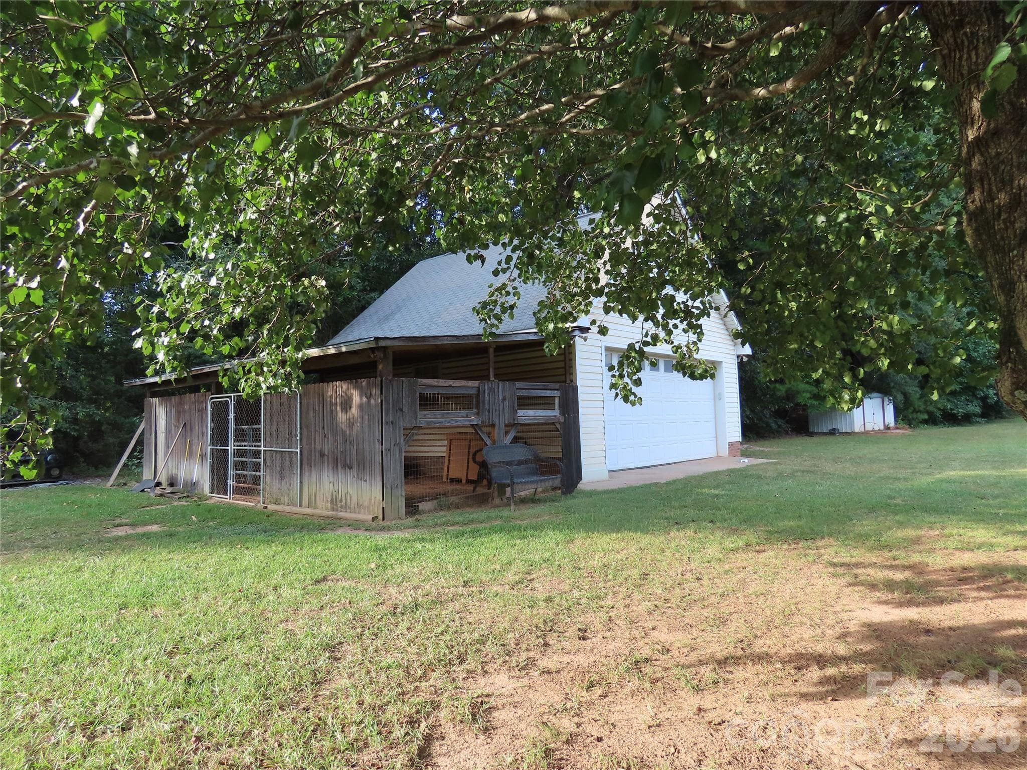 Single Family Residence at 2889 Shiloh Unity Road, Lancaster, photo 31 of 35