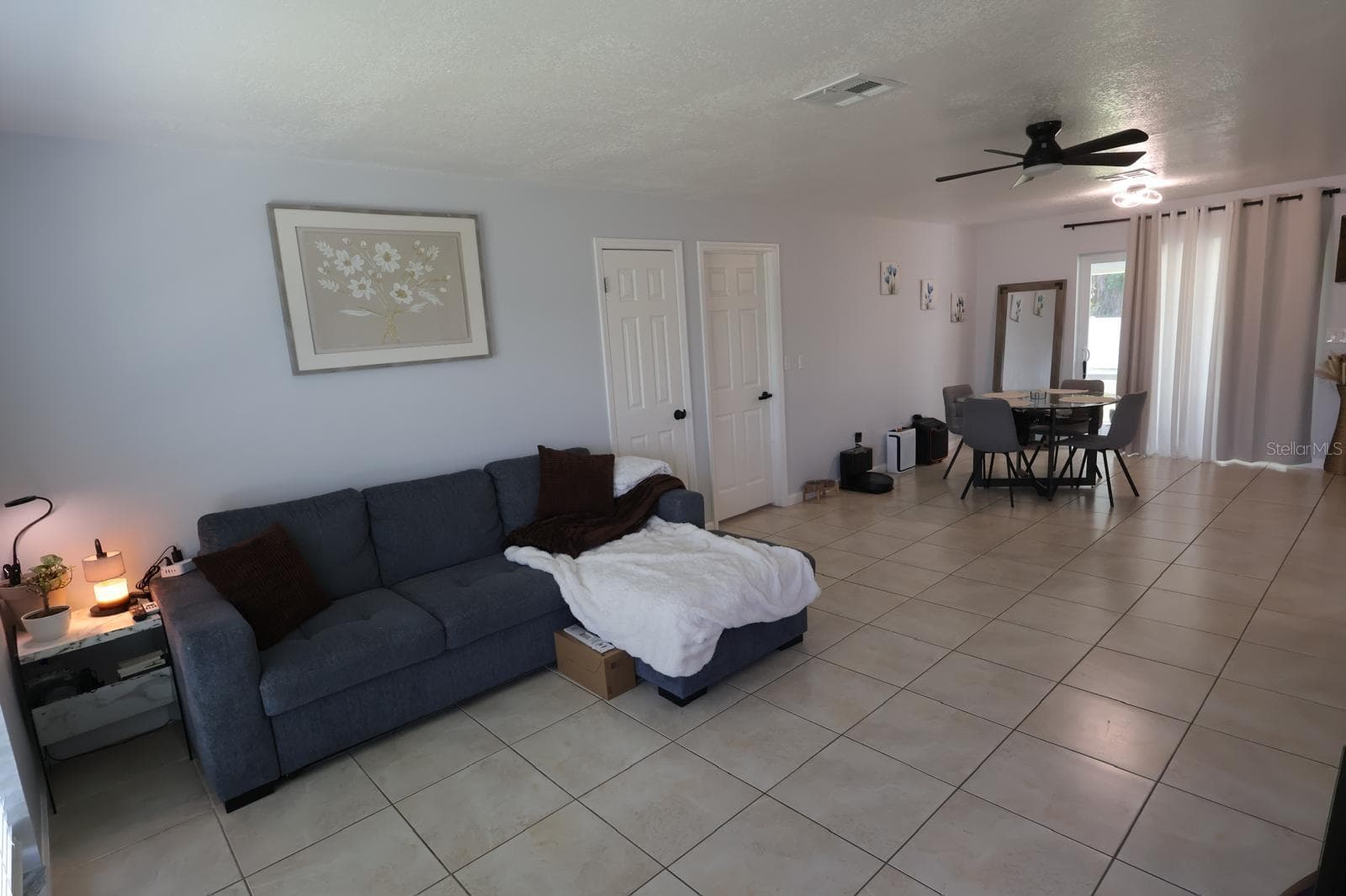 Single Family Residence at 256 LA PAZ DR, KISSIMMEE, photo 5 of 37
