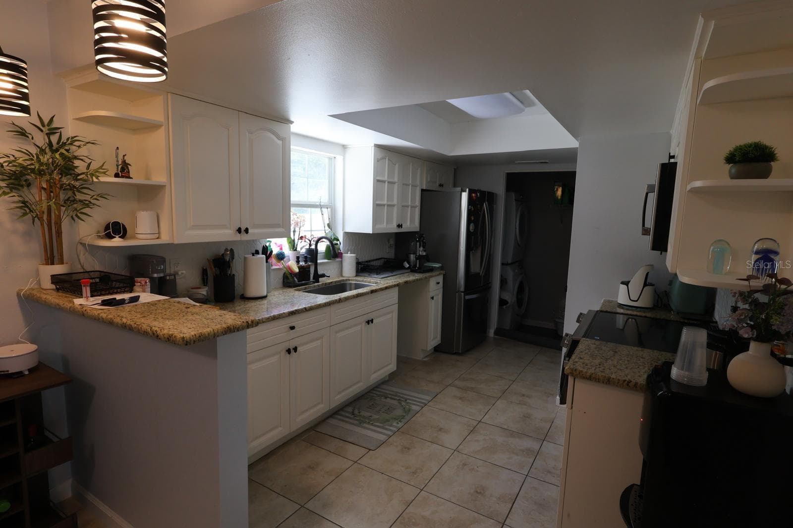 Single Family Residence at 256 LA PAZ DR, KISSIMMEE, photo 9 of 37