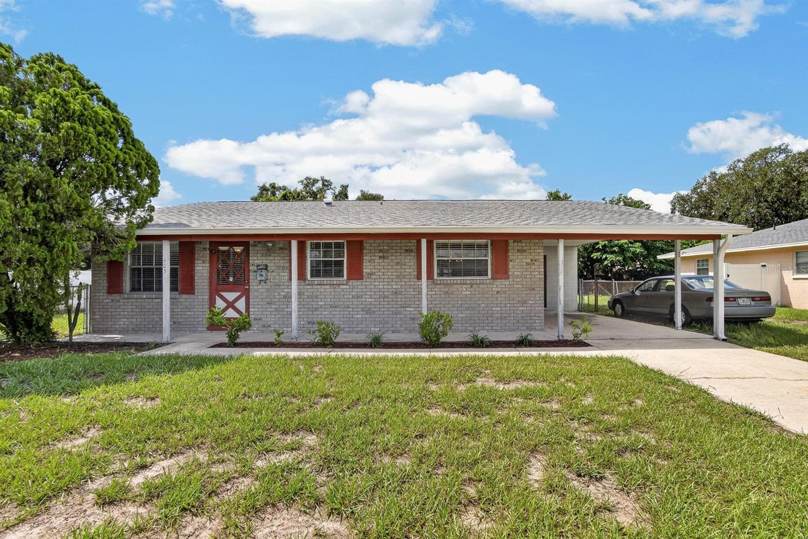 Single Family Residence at 403 ALMA DR, BRANDON, photo 2 of 99