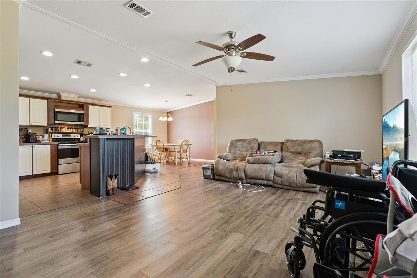 Open Concept Floor Plan - 2478 BUCK BOARD TRL, LAKE WALES