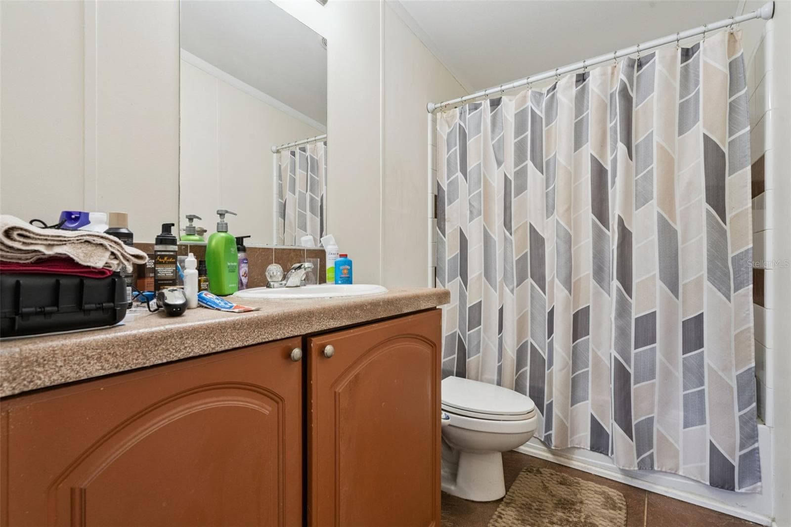 Guest Bathroom - 2478 BUCK BOARD TRL, LAKE WALES