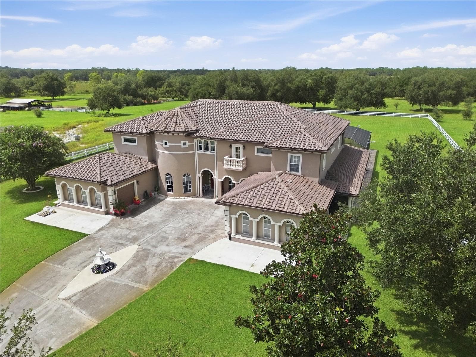 Single Family Residence at 19313 EAGLE RUN, GROVELAND, photo 91 of 93