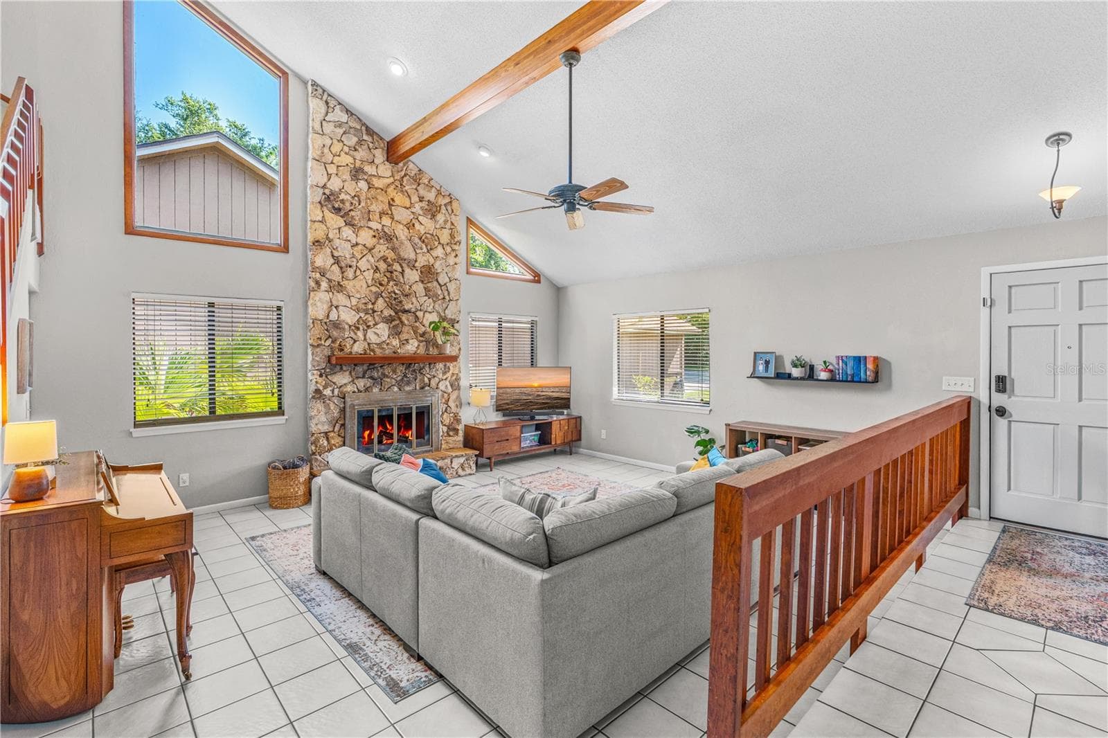 Single Family Residence at 285 BAYRIDGE CT, ORMOND BEACH, photo 4 of 43