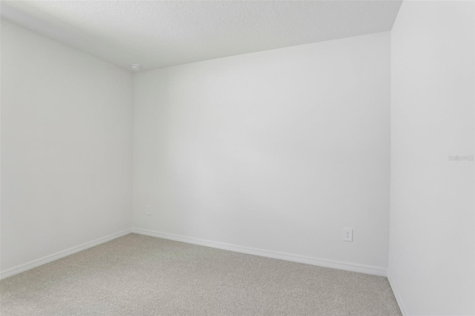 Single Family Residence at 14164 HARVEST PINES LN, HUDSON, photo 17 of 40