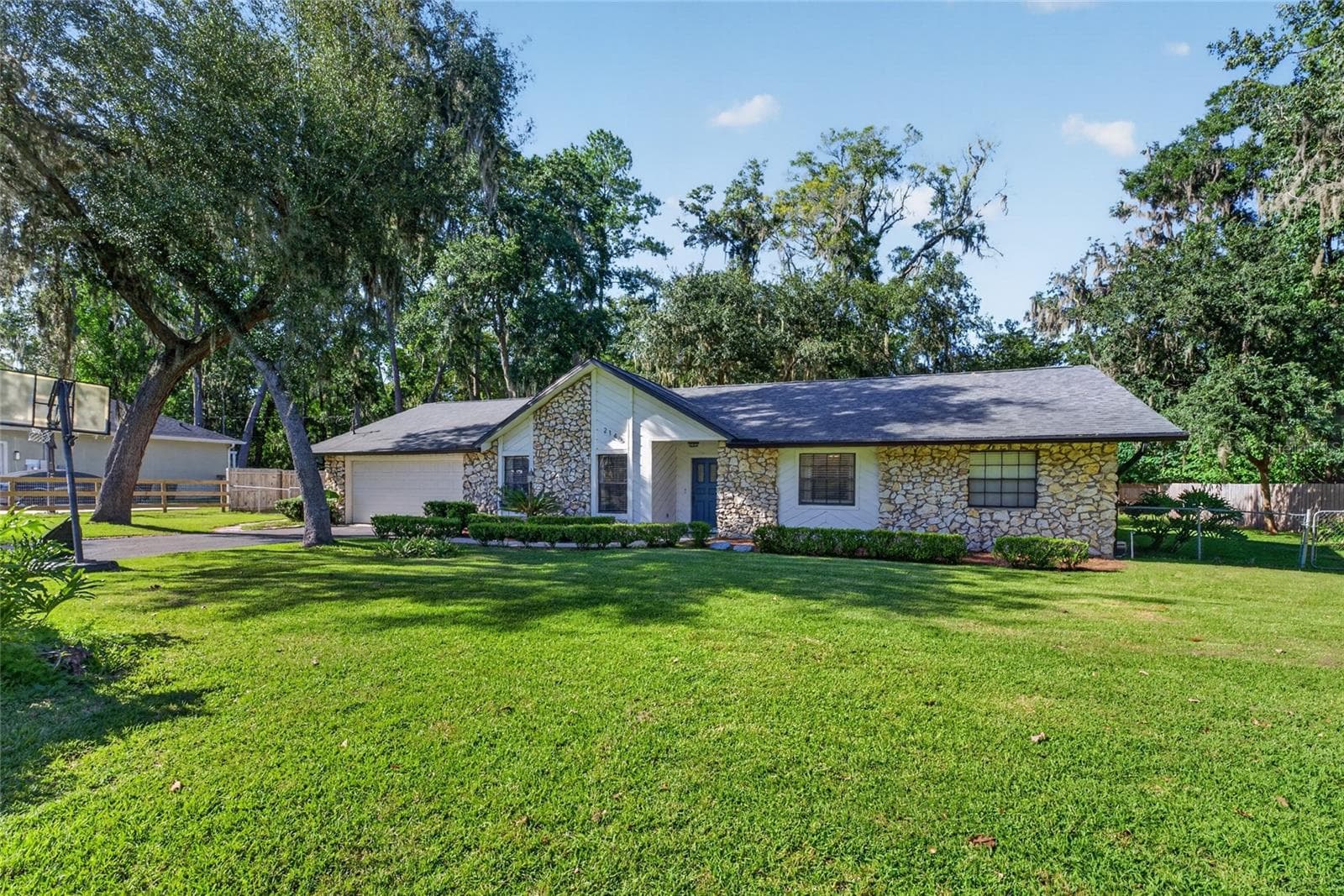 Single Family Residence at 2145 SE 38TH ST, OCALA, photo 2 of 32