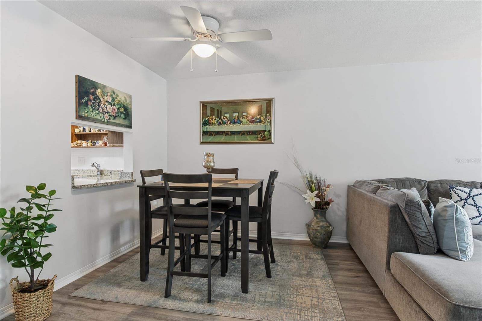 Condominium at 8651 10TH ST N #118, ST PETERSBURG, photo 9 of 33
