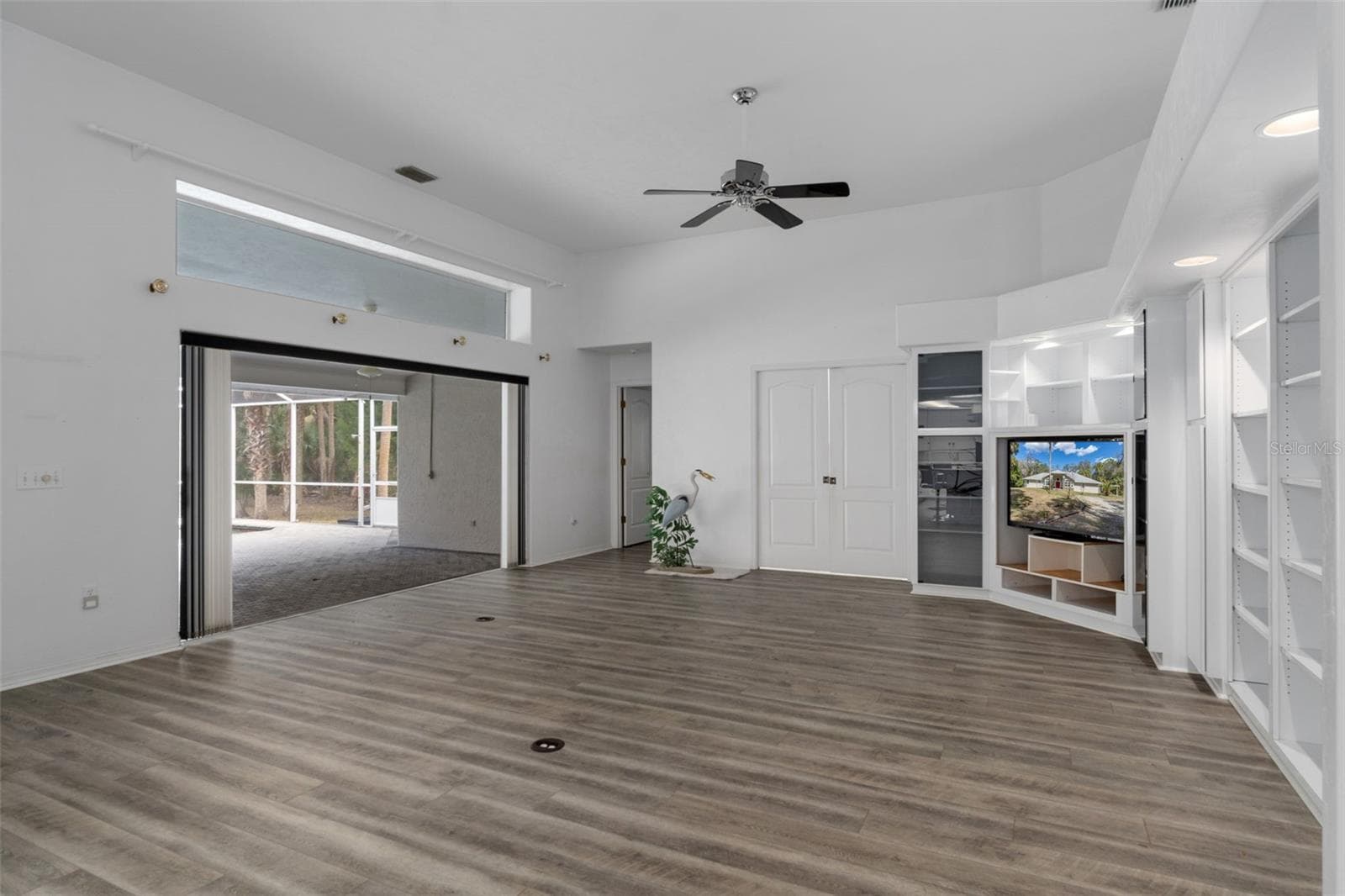 Single Family Residence at 35 CAPTAINS COVE RD, INGLIS, photo 12 of 74