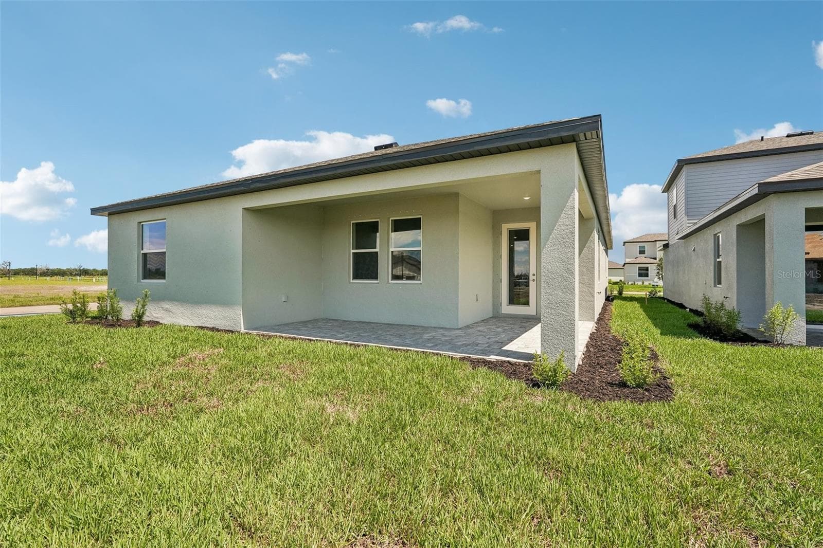 Single Family Residence at 8705 CANARD CV, PALMETTO, photo 2 of 27