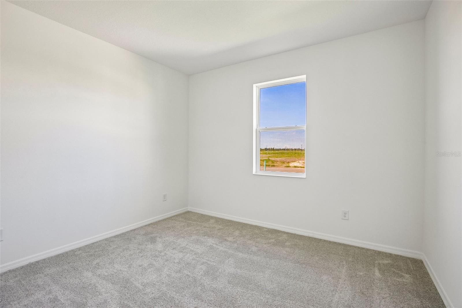 Single Family Residence at 13740 BERTRAND AVE, PALMETTO, photo 14 of 29