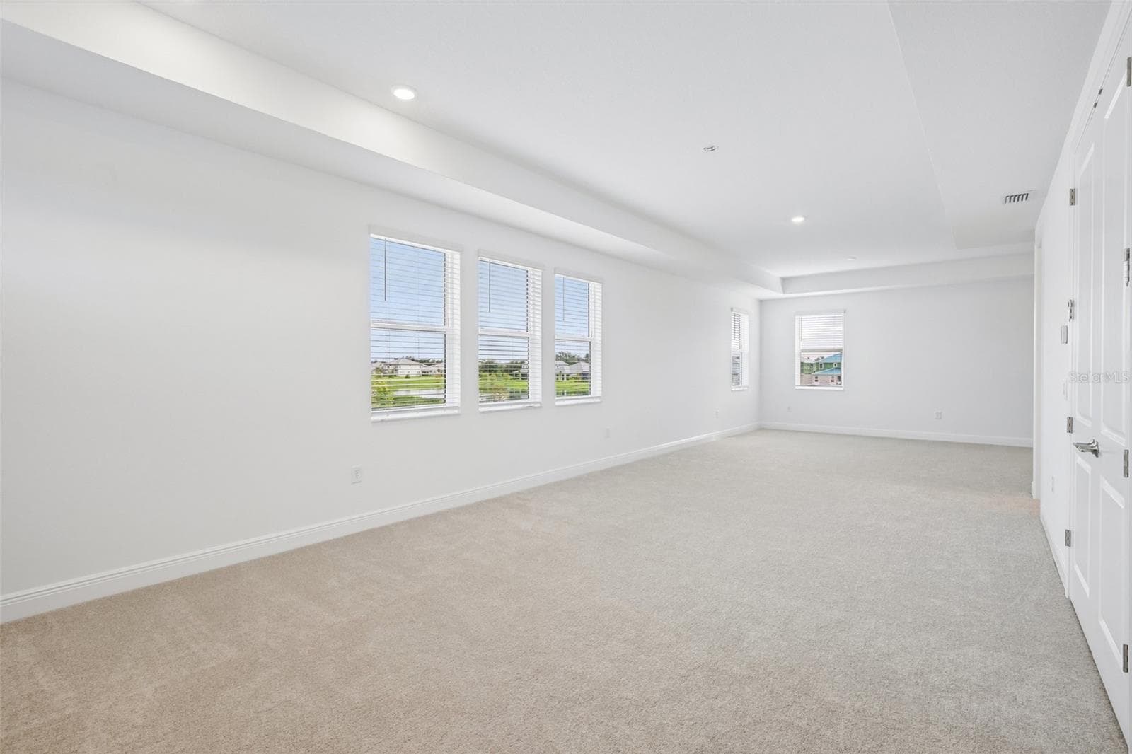 Single Family Residence at 7574 HAWKSTONE DR, SARASOTA, photo 32 of 36