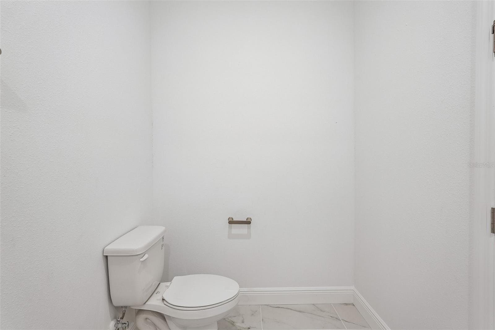 Single Family Residence at 424 ALBERATA WAY, NOKOMIS, photo 24 of 26
