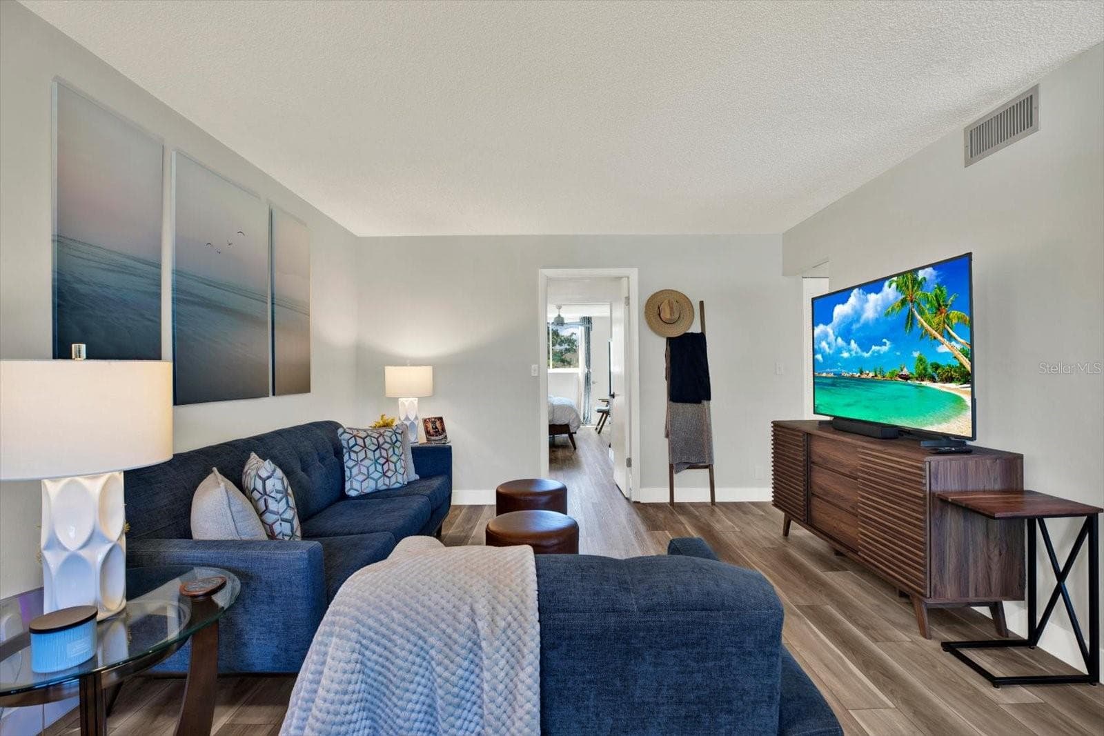 Condominium at 5095 BAY ST NE #107, ST PETERSBURG, photo 7 of 46