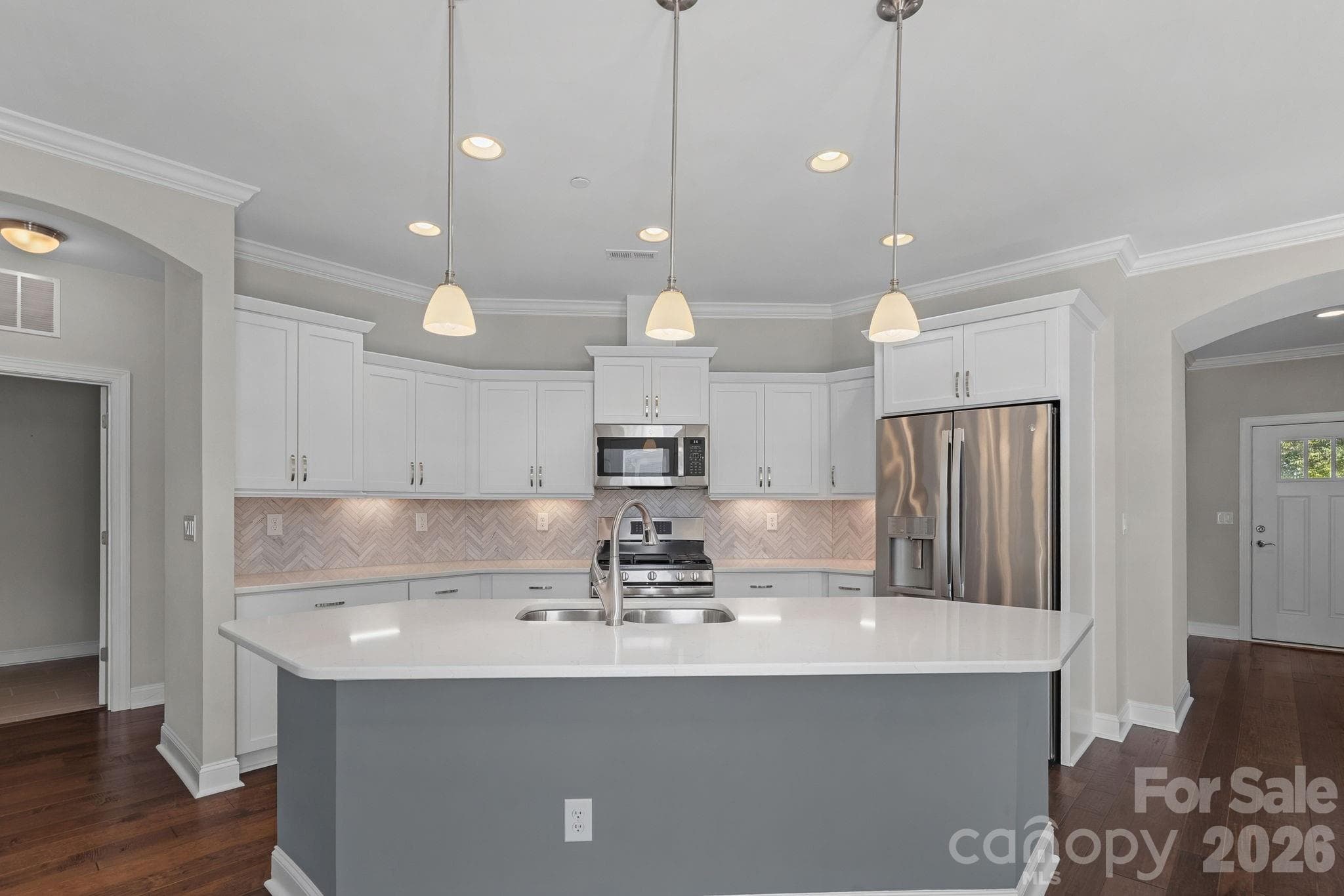 Single Family Residence at 9057 Treetop Way NW, Concord, photo 11 of 47