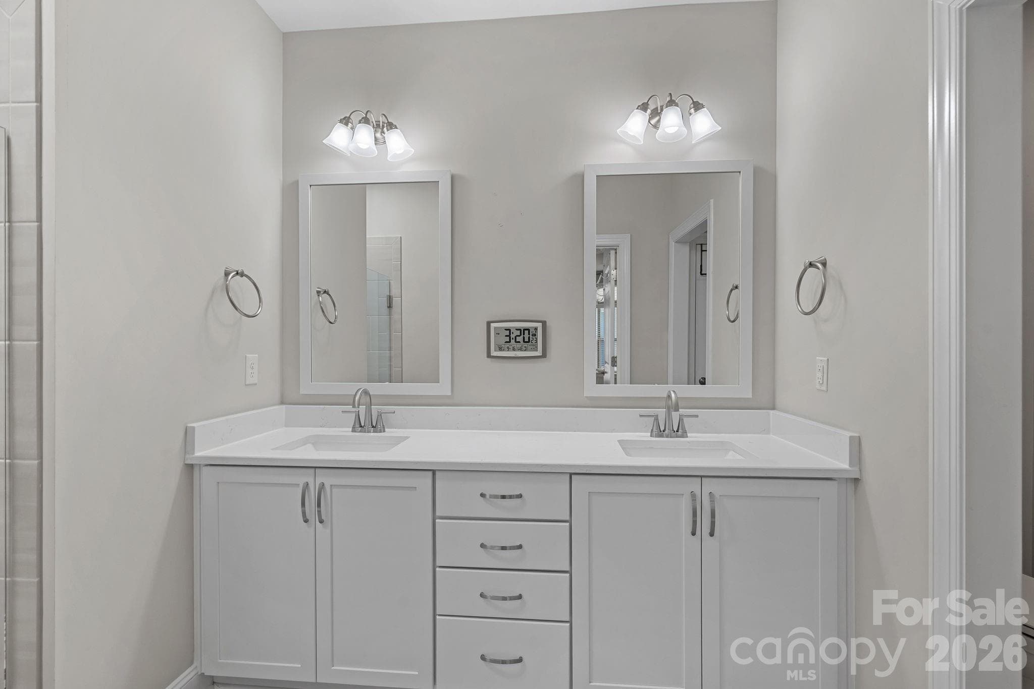 Single Family Residence at 9057 Treetop Way NW, Concord, photo 21 of 47