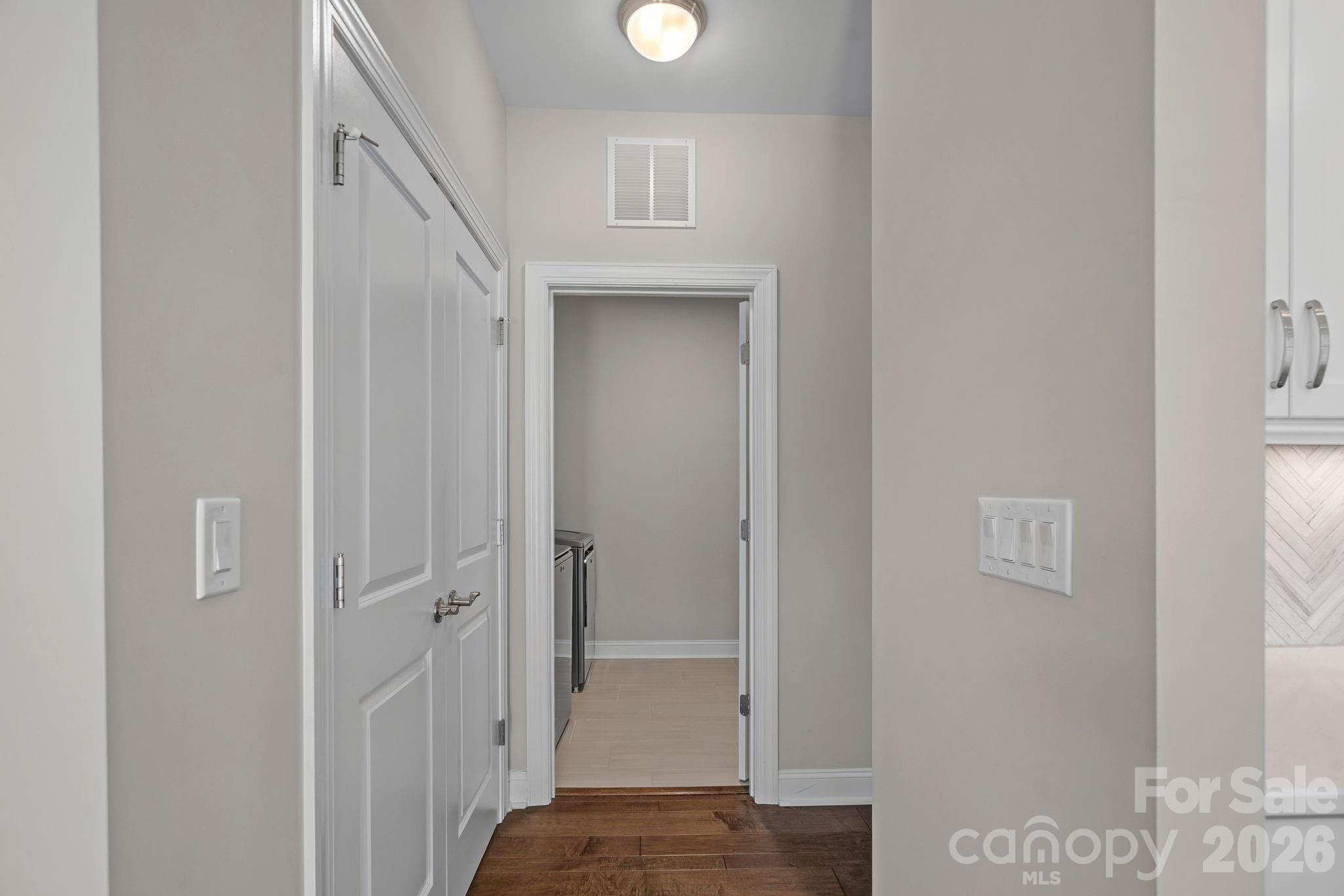 Single Family Residence at 9057 Treetop Way NW, Concord, photo 24 of 47