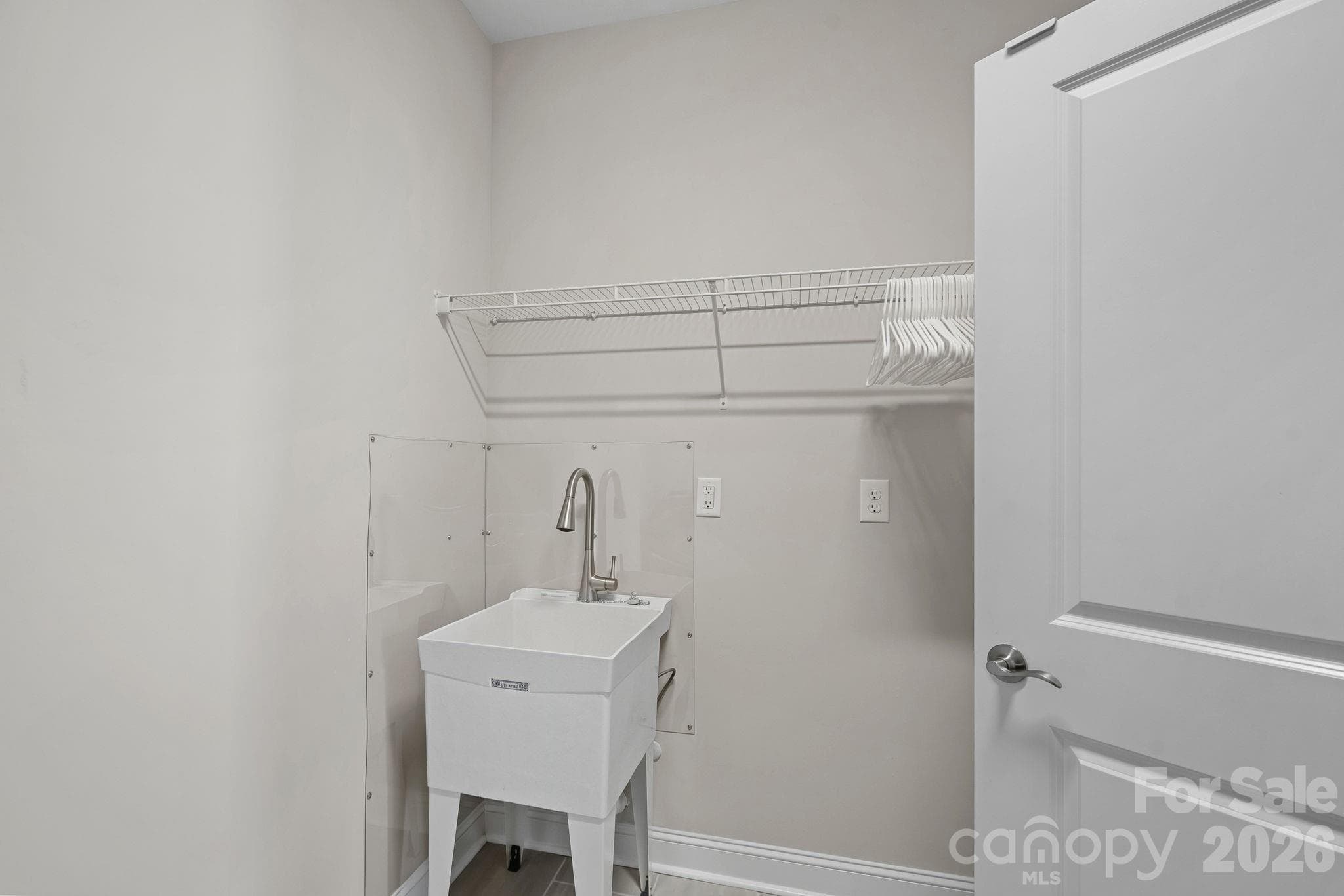 Single Family Residence at 9057 Treetop Way NW, Concord, photo 26 of 47