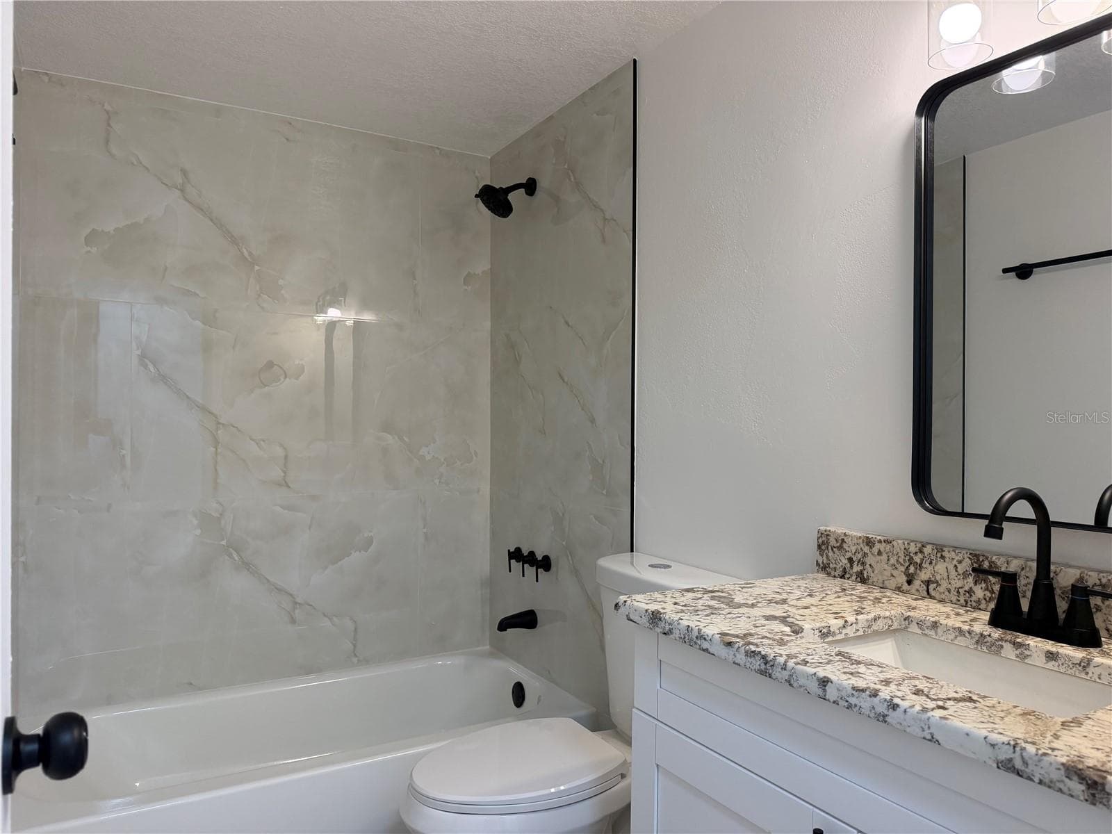2nd Bath - 6810 EL CAMINO PALOMA ST, PORT RICHEY