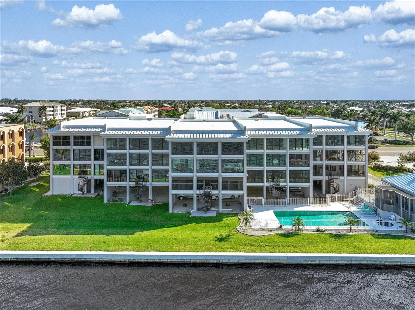Gorgeous - front and back! - 1600 W MARION AVE #224, PUNTA GORDA
