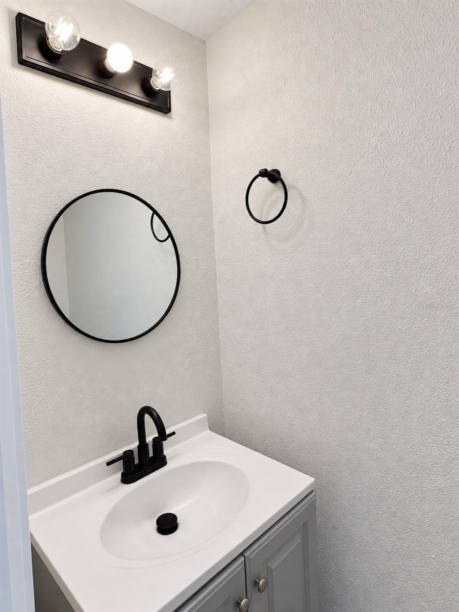 Single Family Residence at 3403 MACHADO ST, TAMPA, photo 19 of 21