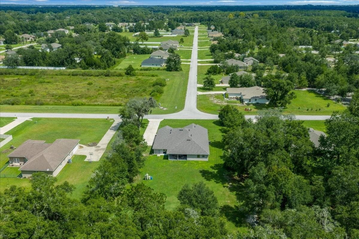 Single Family Residence at 140 NW 113TH CIR, OCALA, photo 4 of 99