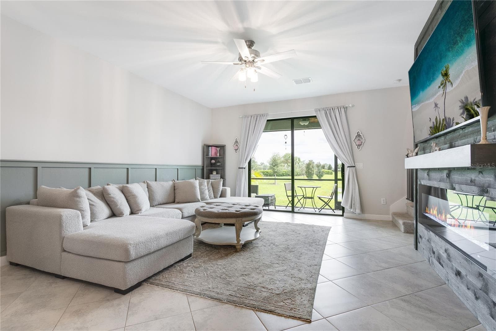 Townhouse at 15250 SUNNY DAY DR, BRADENTON, photo 10 of 40