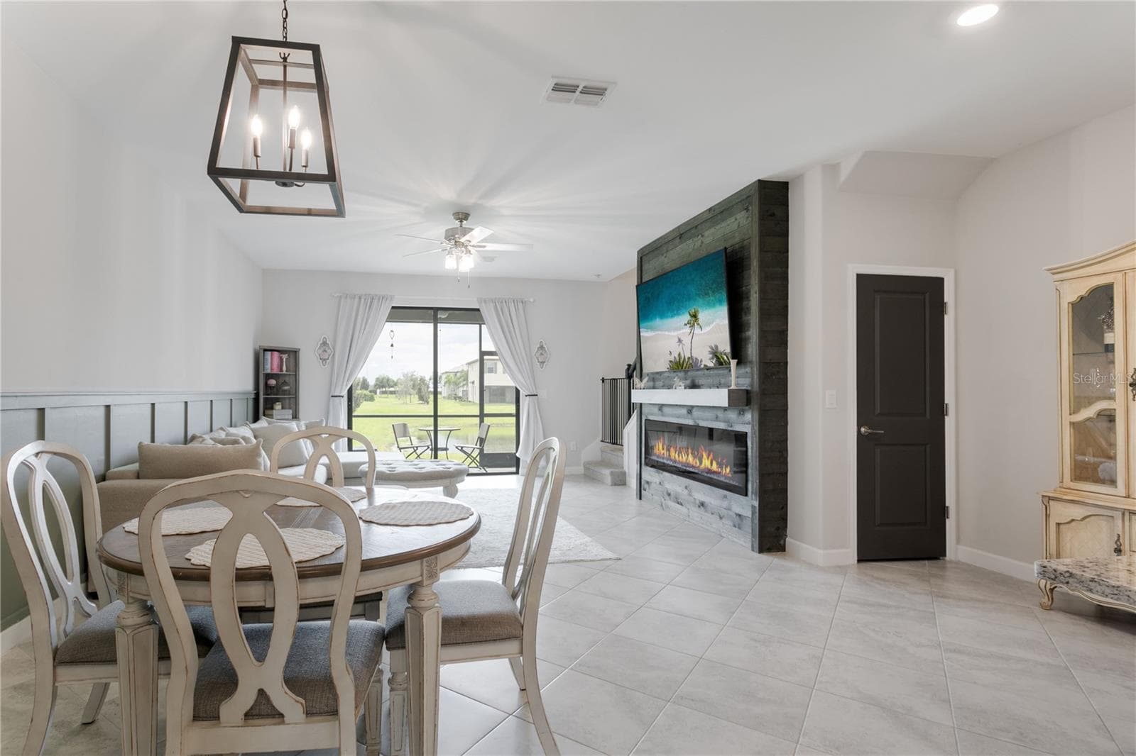 Townhouse at 15250 SUNNY DAY DR, BRADENTON, photo 14 of 40