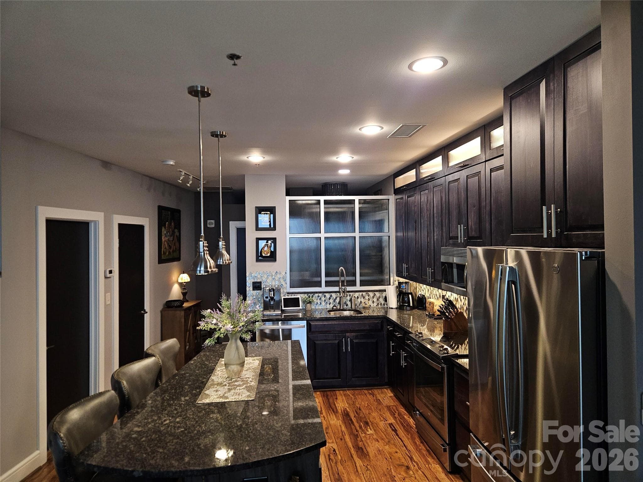 Condominium at Charlotte, photo 36 of 104