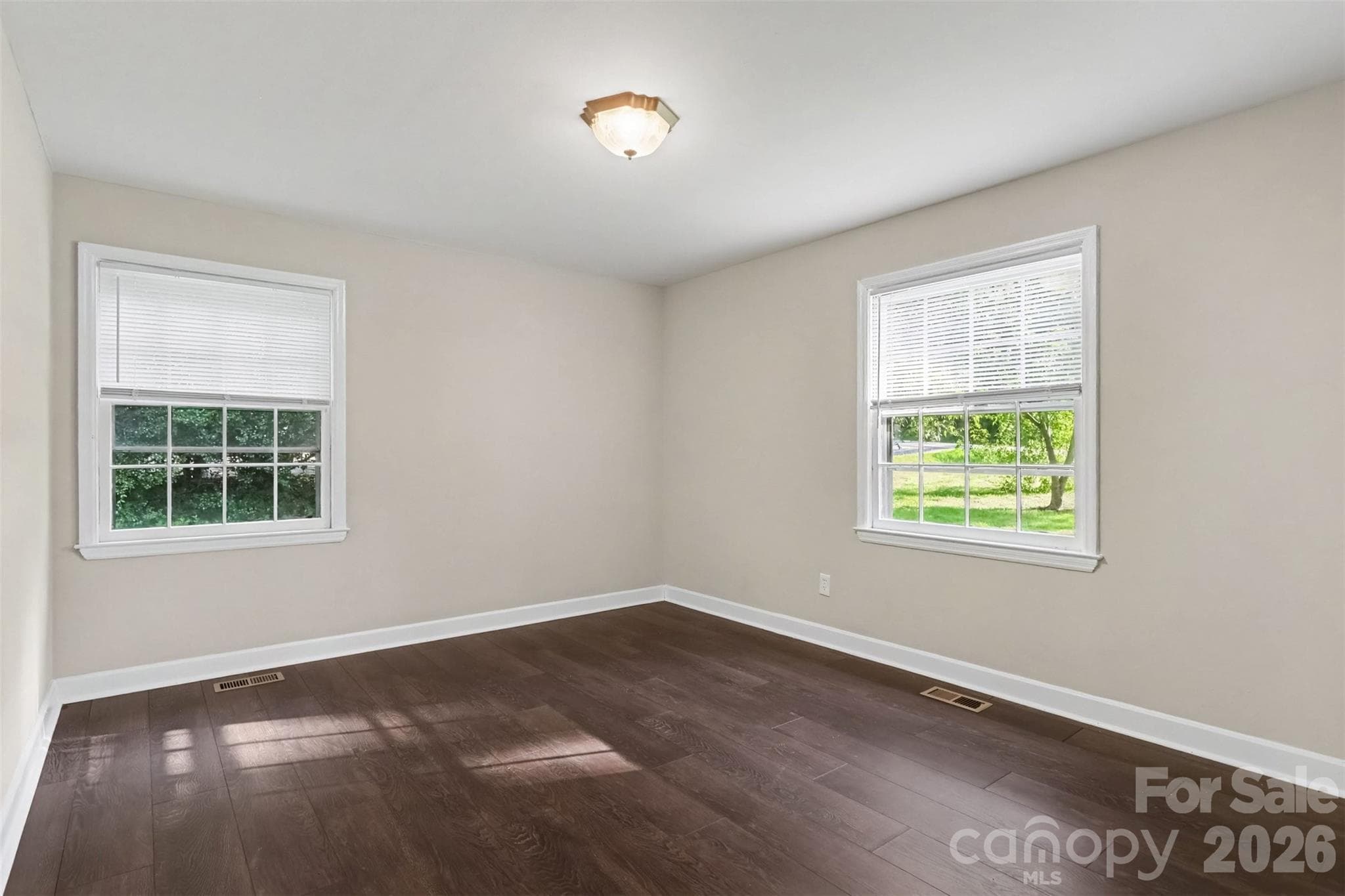 Bedroom - 502 Plantation Road, Lancaster