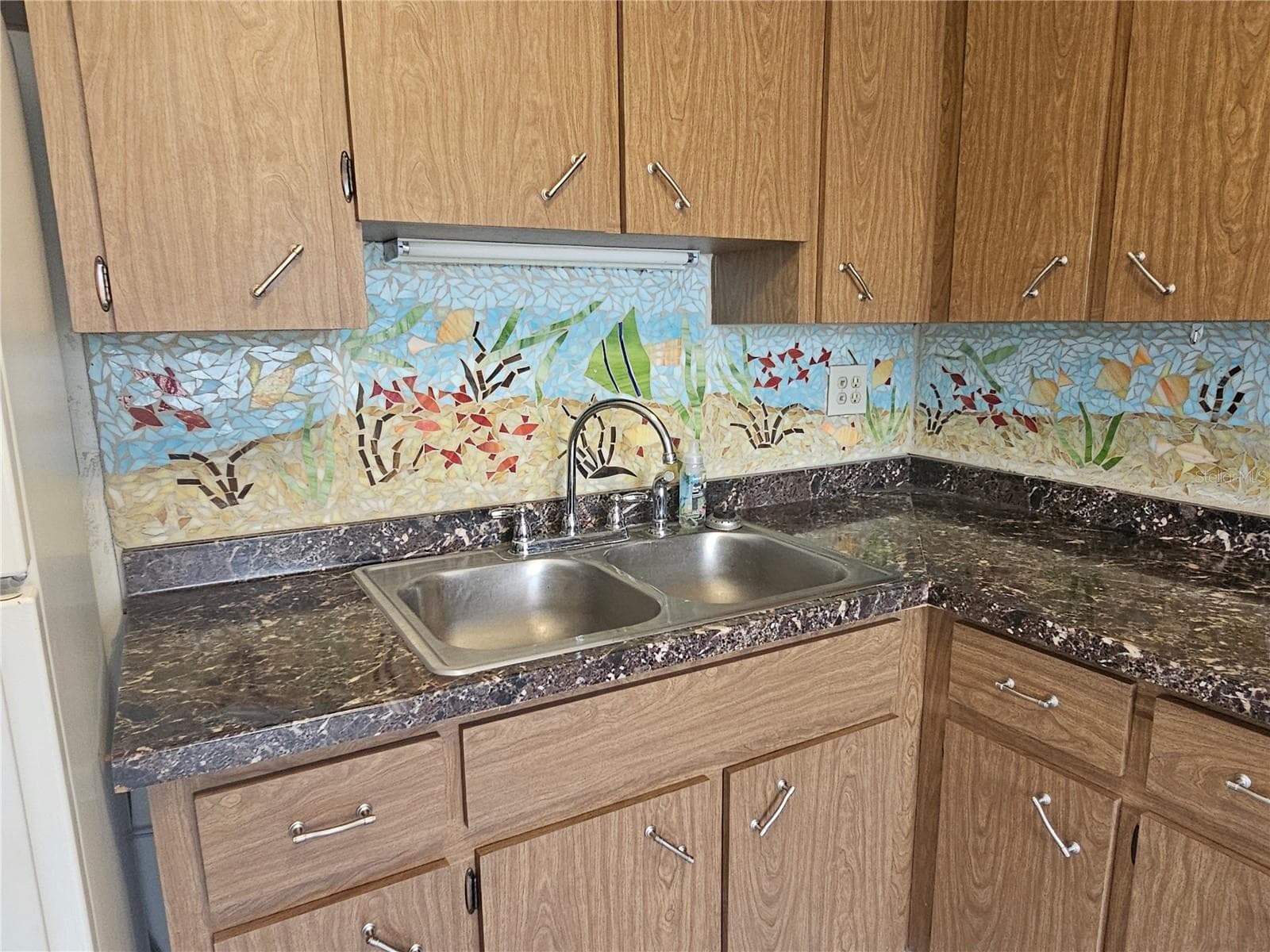 Condominium at 2070 WORLD PARKWAY BLVD #22, CLEARWATER, photo 7 of 70