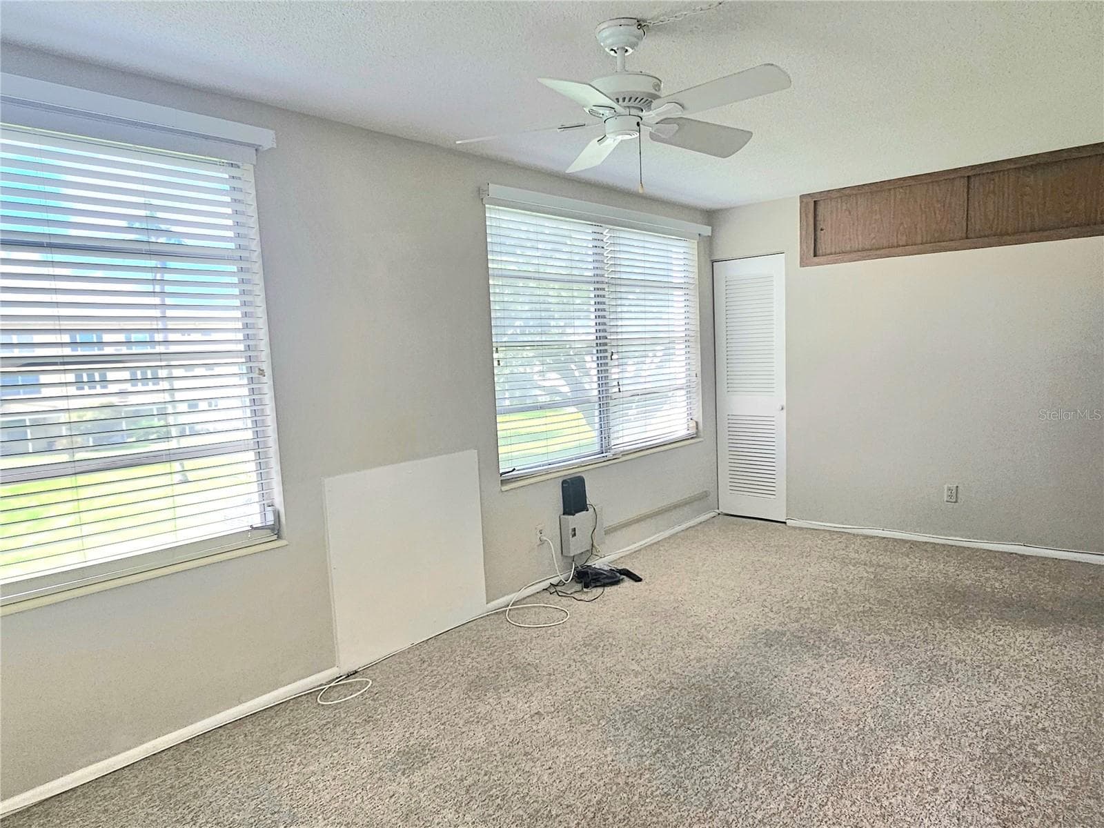 Condominium at 2070 WORLD PARKWAY BLVD #22, CLEARWATER, photo 10 of 70
