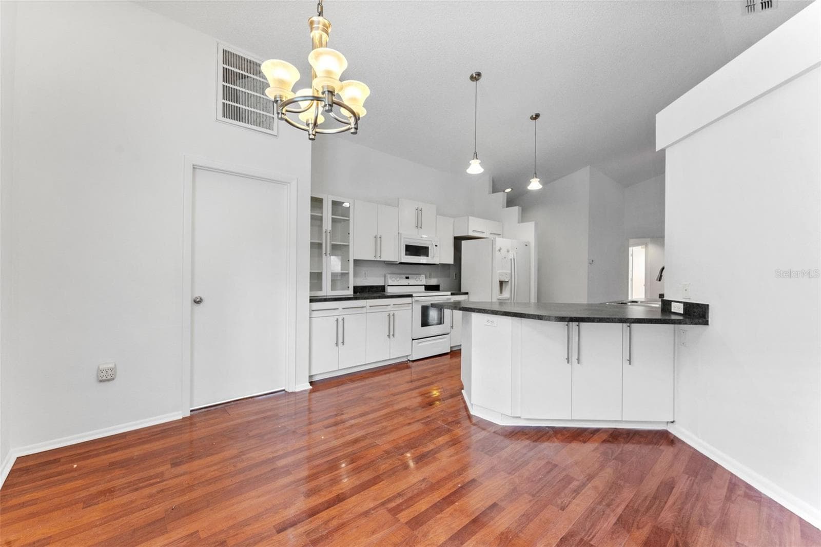 Single Family Residence at 1435 CLUB DR, TARPON SPRINGS, photo 13 of 45