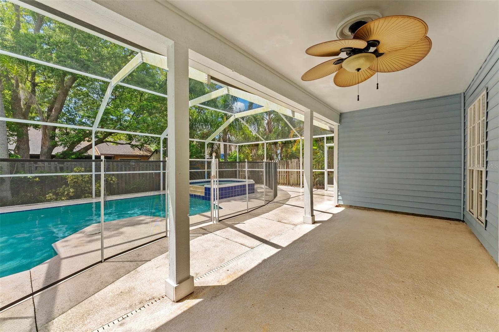 Single Family Residence at 1435 CLUB DR, TARPON SPRINGS, photo 36 of 45