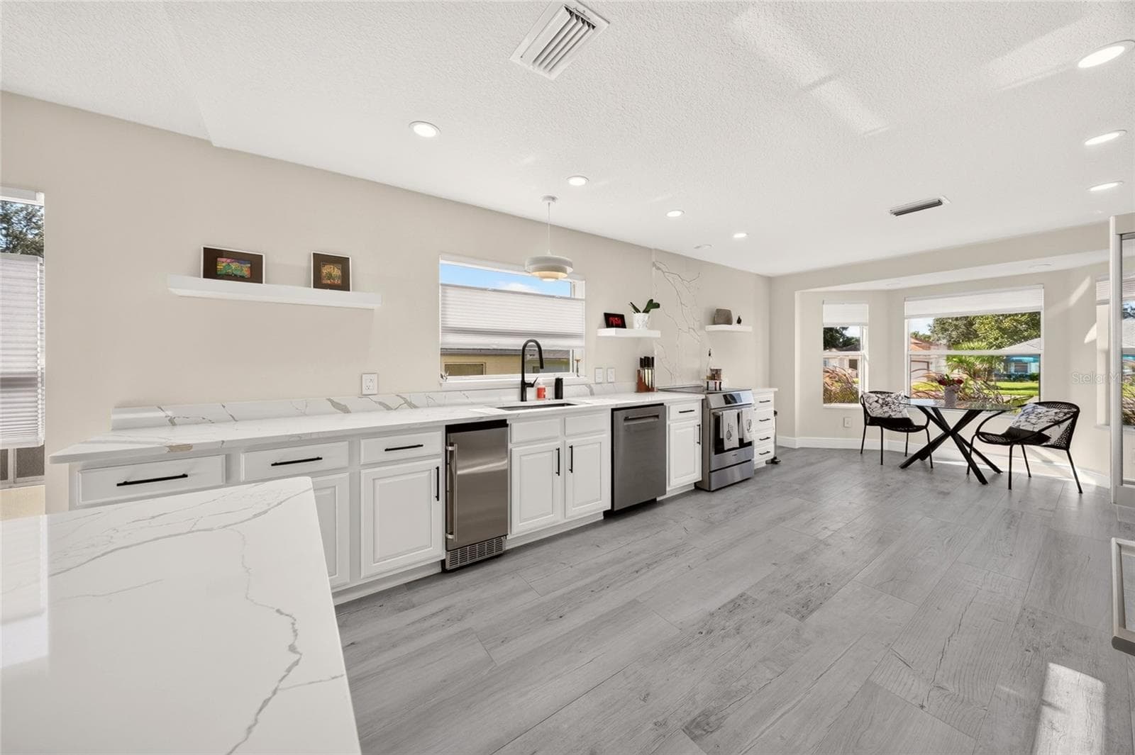 Single Family Residence at 1454 SAN CLEMENTE CT, THE VILLAGES, photo 18 of 95