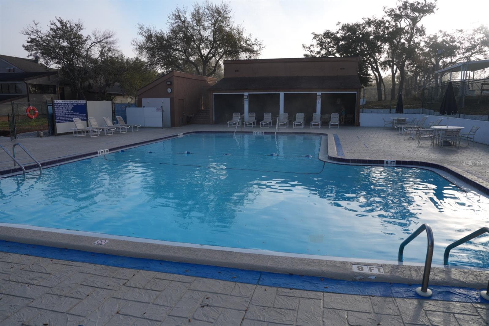 Community pool - 8502 ARROWHEAD DR, HUDSON