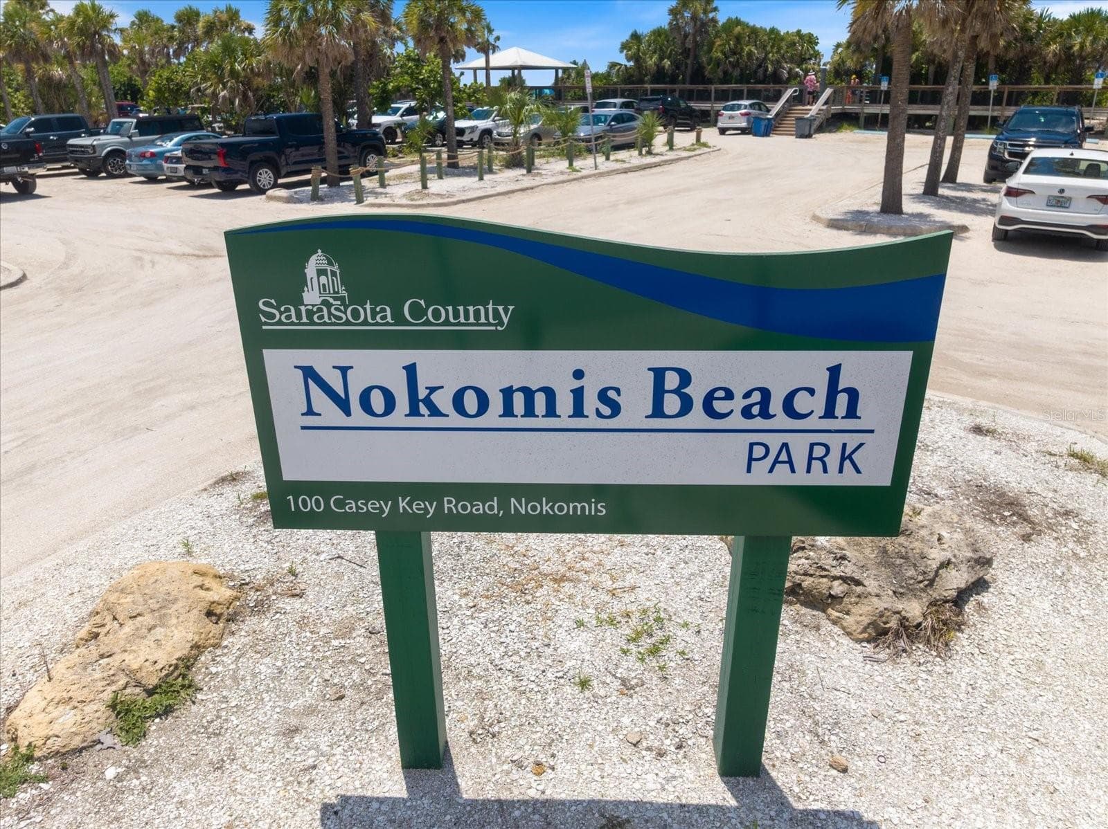 another beach close by - 49 SANDSTONE CIR, VENICE