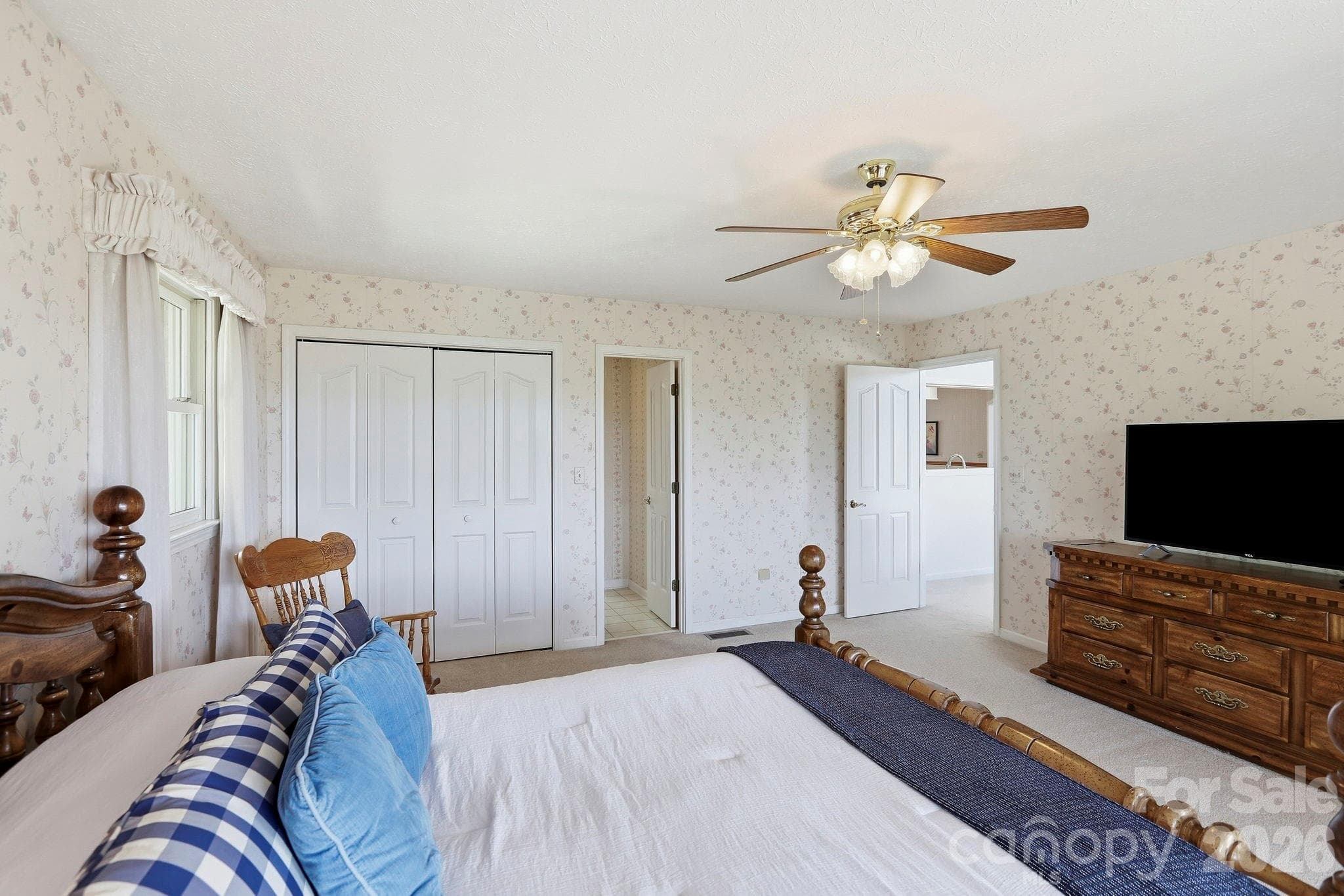 One of Two primary suites on the main level - 244 Mountain Valley Drive, Hendersonville