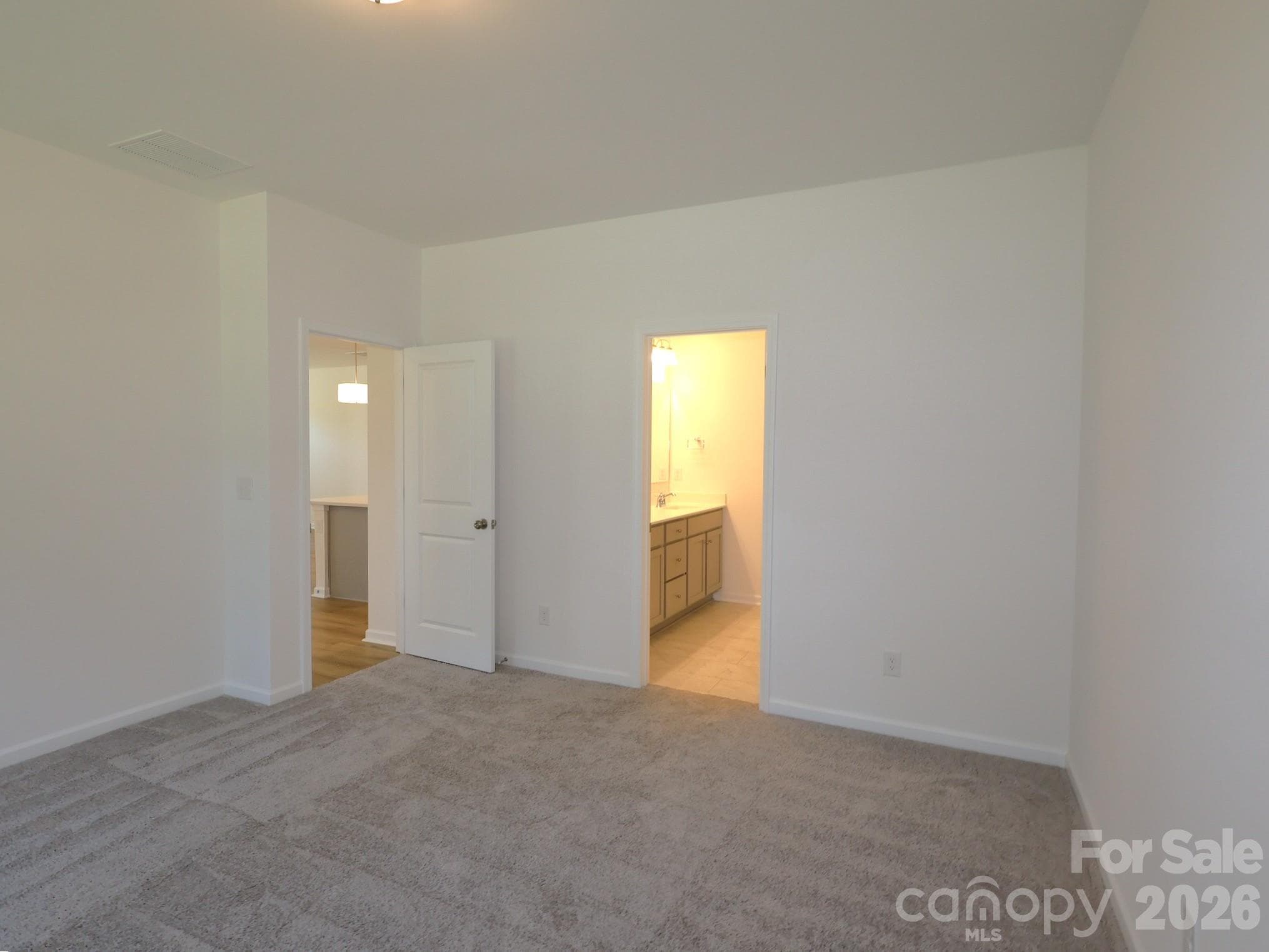 Owner's suite - 8895 Visgrove Drive, Sherrills Ford
