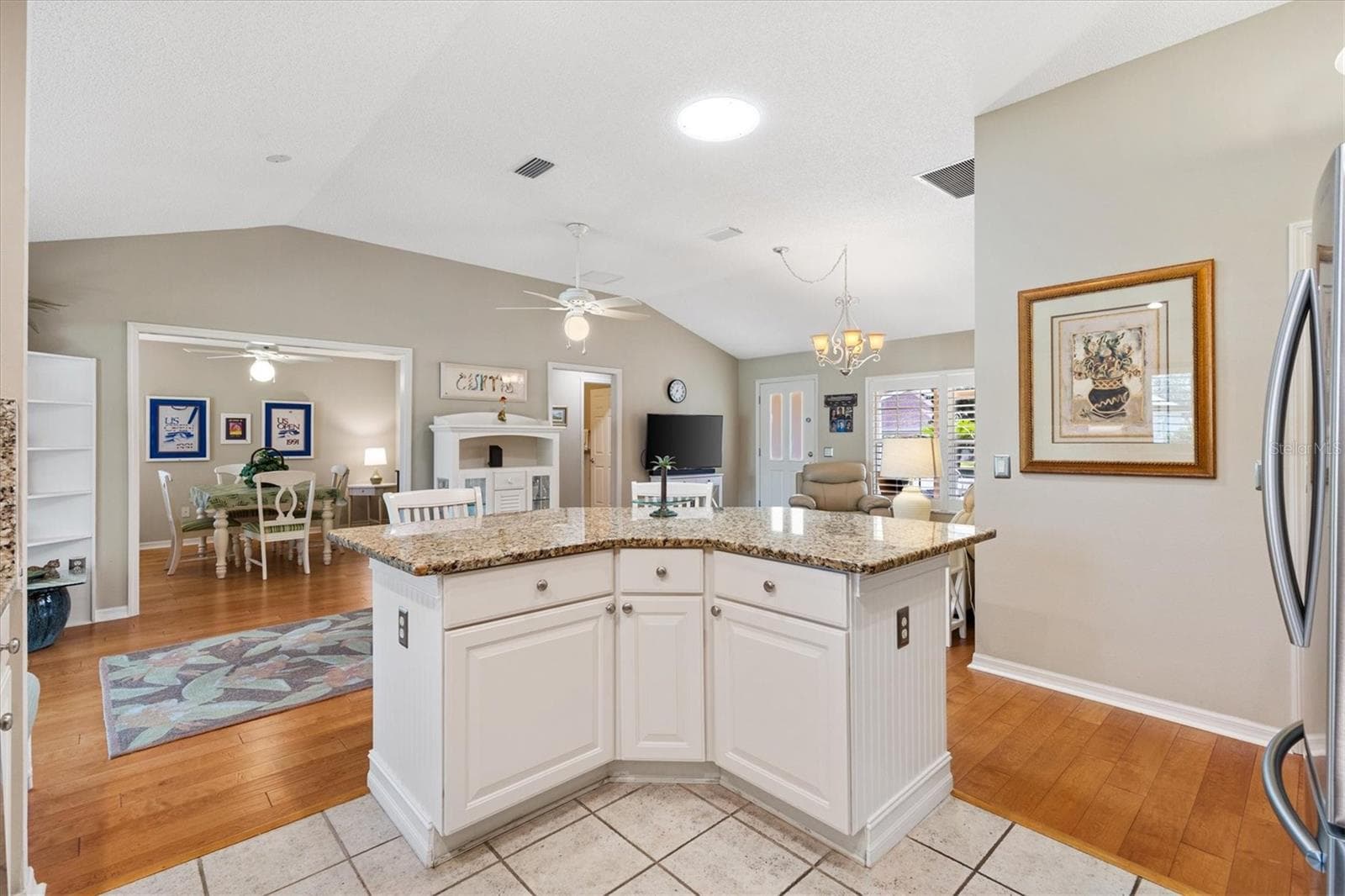 Single Family Residence at 2798 CHURCHILL DOWNS, THE VILLAGES, photo 12 of 41